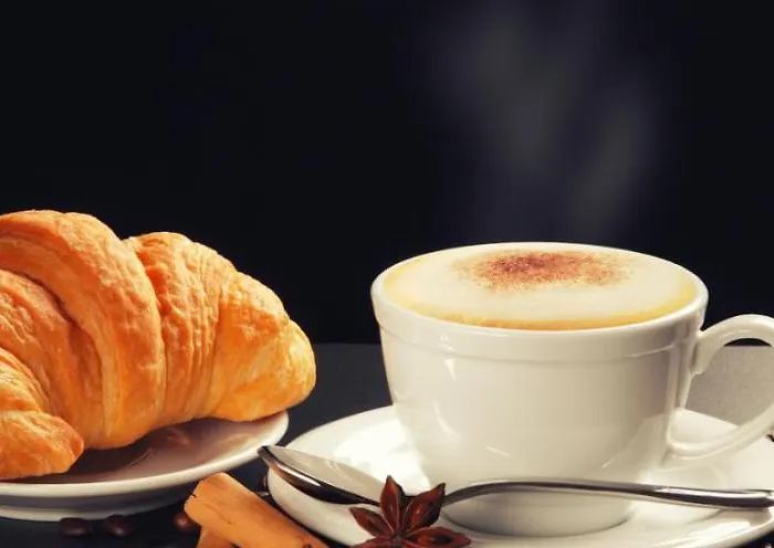 Civico 64 In Mansarda