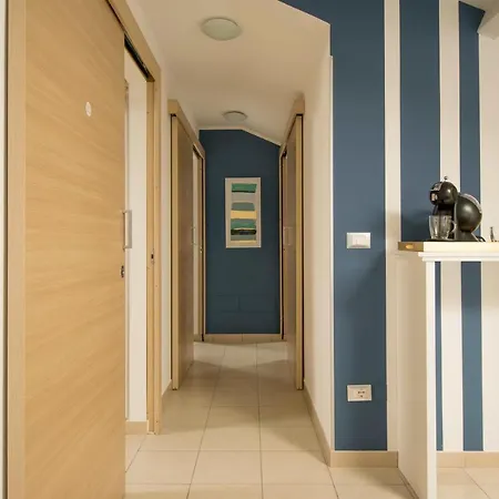 Civico 64 In Mansarda Bed & Breakfast