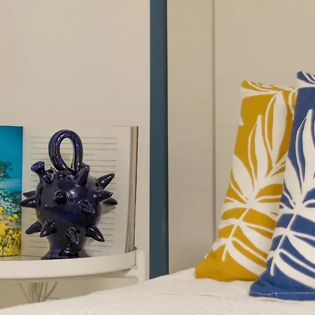 B&B Civico 64 In Mansarda 3*