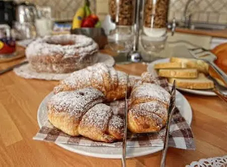 Civico 64 In Mansarda Bed & Breakfast