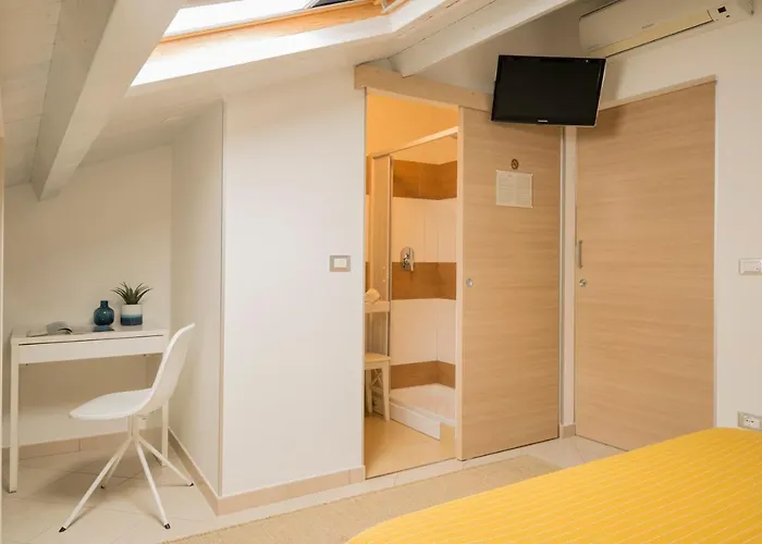 Civico 64 In Mansarda